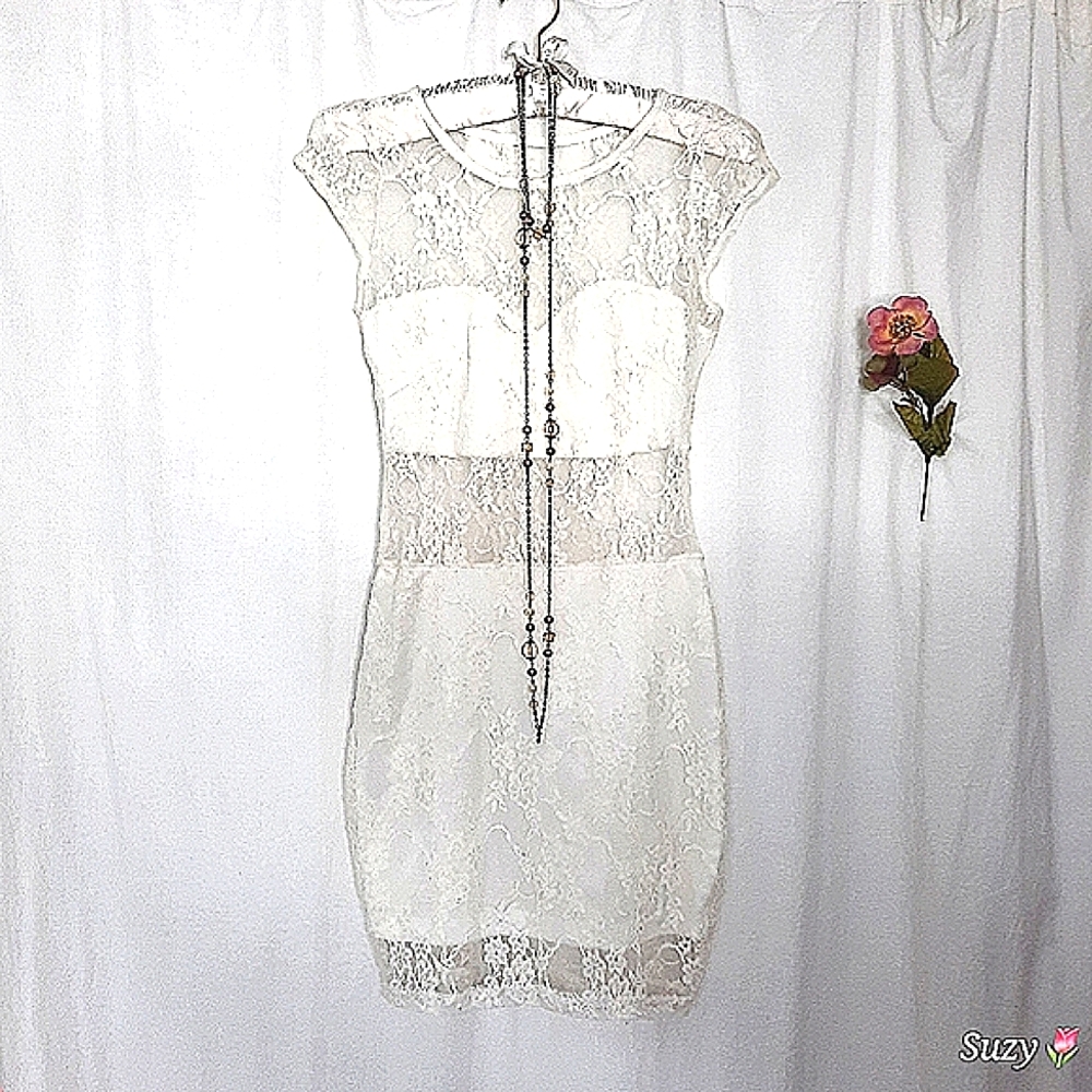 CRISTINA White Lace Bodycon Dress
